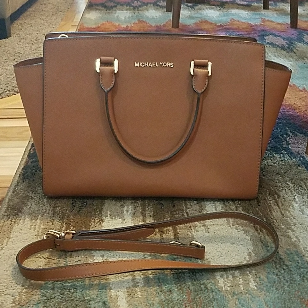 Michael Kors Large Selma Saffiano Leather Satchel